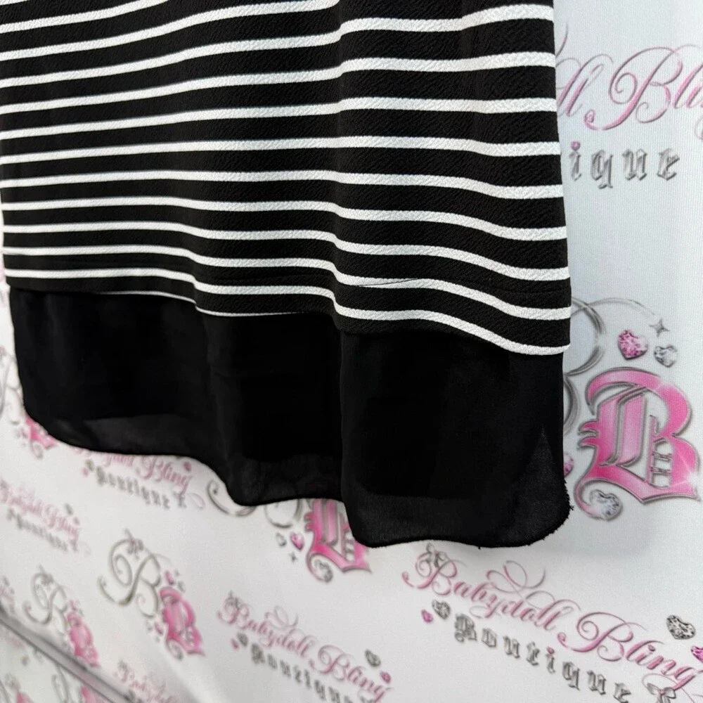 Attitude, T-shirt, stripes, colour block, Black and White Striped Women's Top